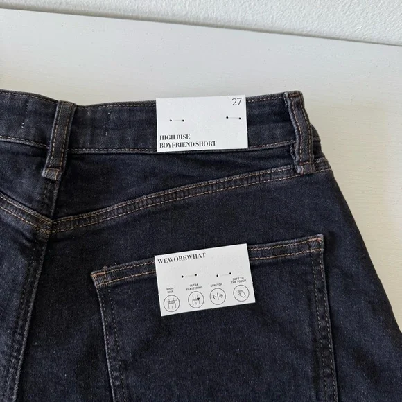 NWT! WEWOREWHAT Black Denim Shorts, Size 27